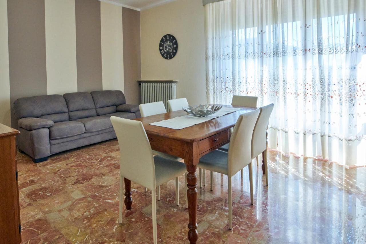 Cinzia'S Holiday Home Desenzano del Garda Kültér fotó