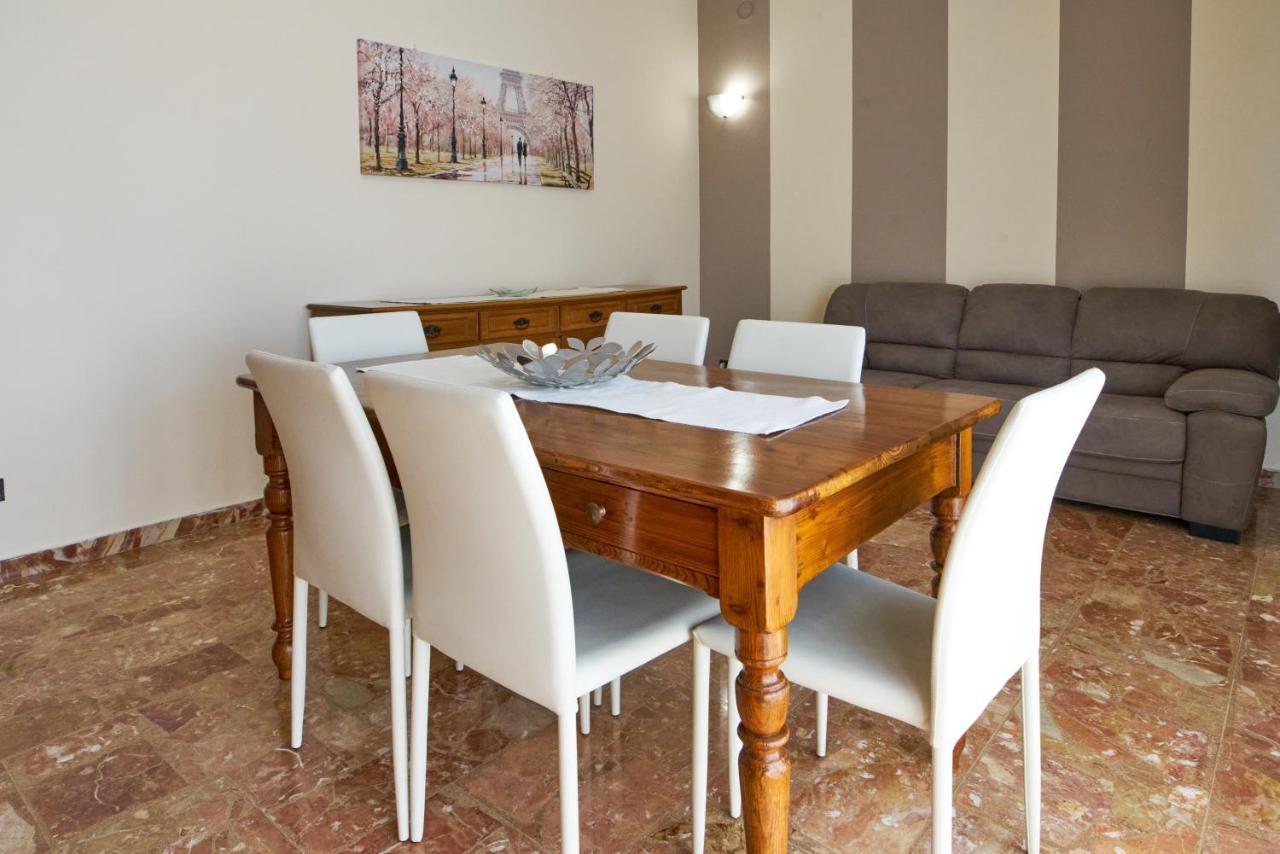 Cinzia'S Holiday Home Desenzano del Garda Kültér fotó