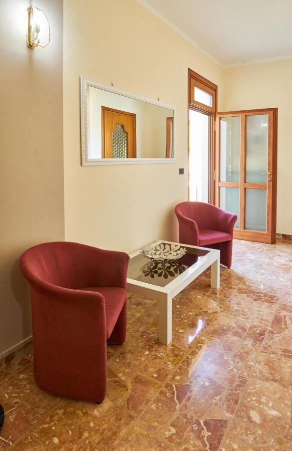 Cinzia'S Holiday Home Desenzano del Garda Kültér fotó